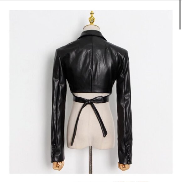 SHEIN Cropped Faux Leather Blazer M - Picture 5 of 6